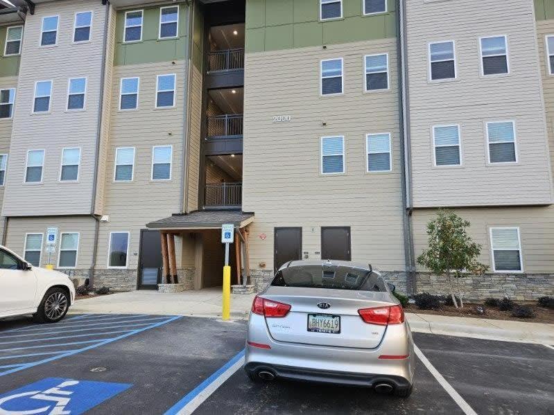 Apartamento Brand New Apt Oak Mt St Park Lots Of Amenities Pelham Exterior foto